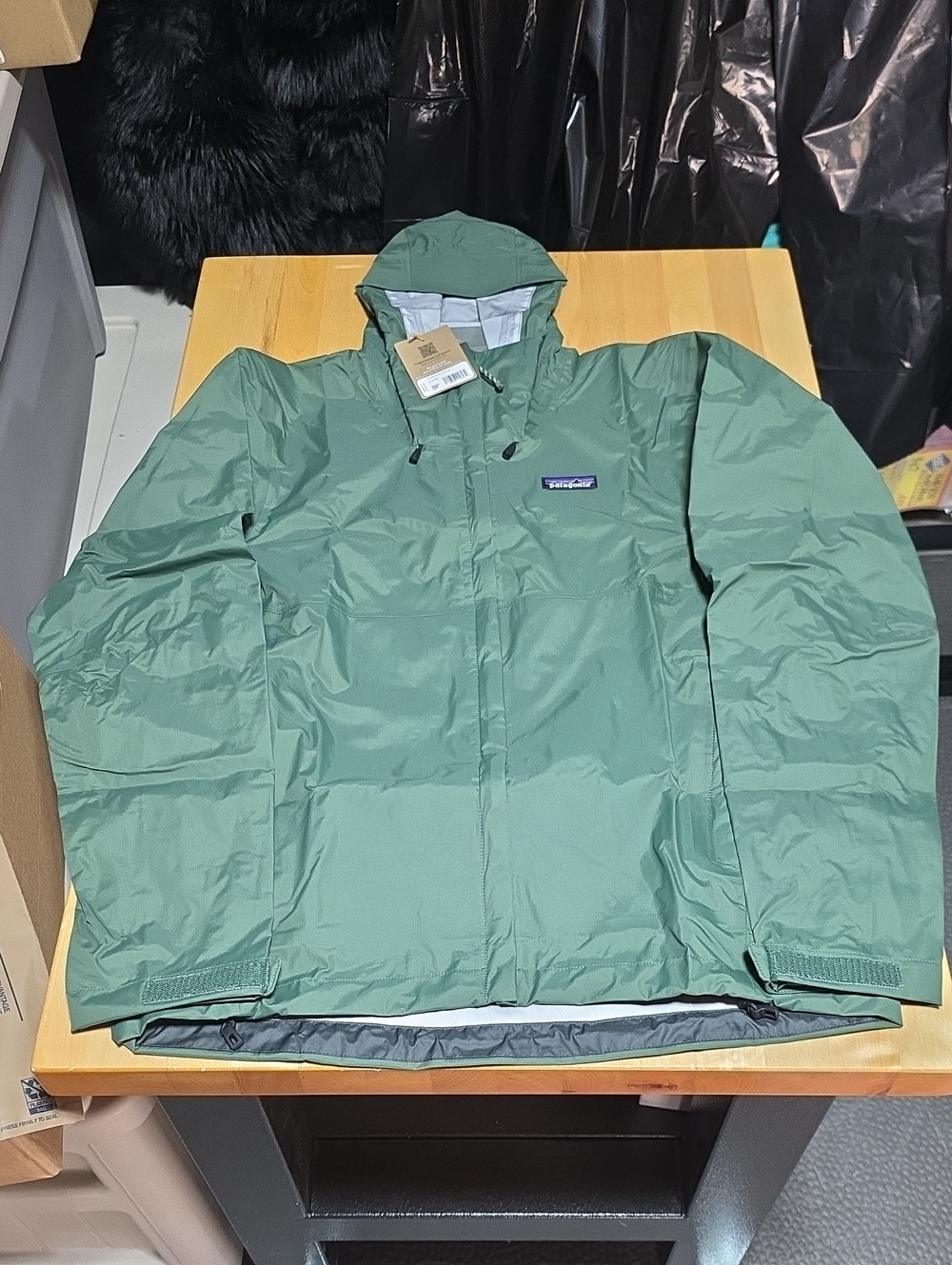 Patagonia Men's Hooded Raincoat Jacket - Sage Green